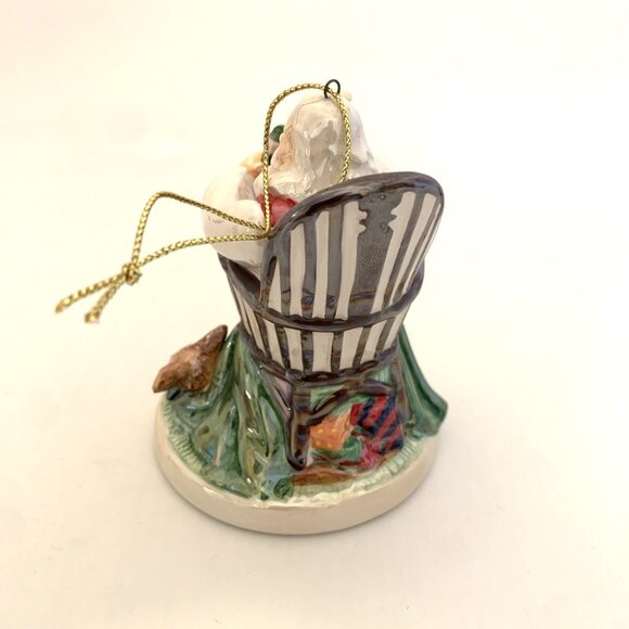 4 Coca-Cola Pearlescent Porcelain Xmas Ornaments 3 Santa 1 Polar Bear Vintage - Picture 10 of 15